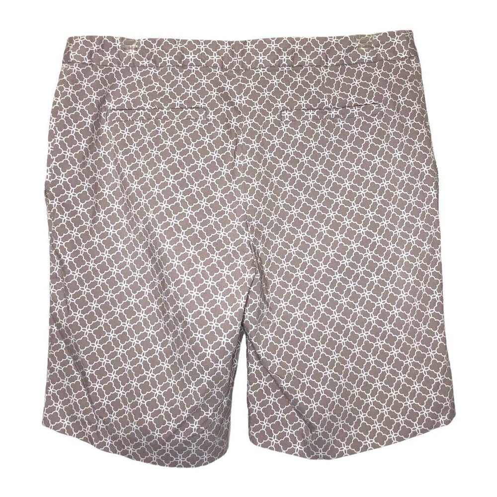 𝅺new - MARIO SERRANI Bermuda Shorts Tan & White w/ Zipper Front - SIZE 10